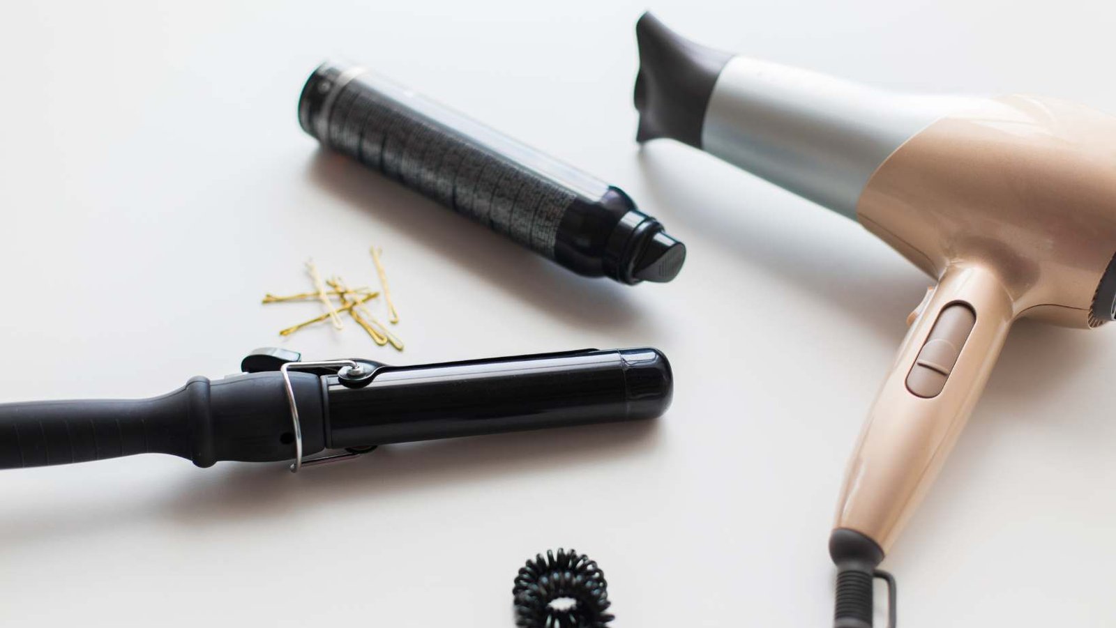 Hair dryer or hair straightener? Which is better for your hair?